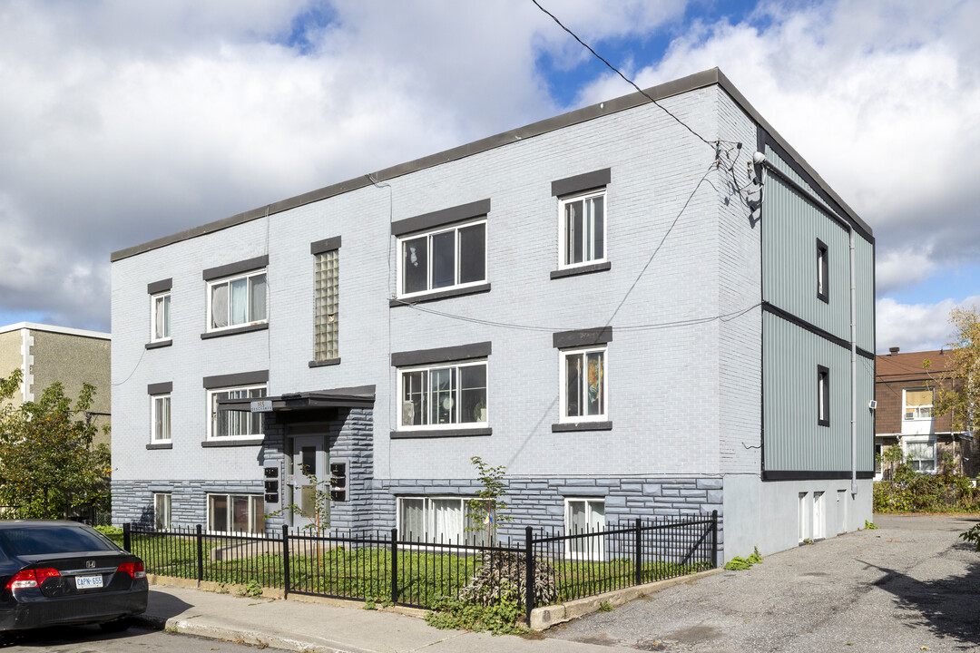 165 Deschamps Av in Ottawa, ON - Building Photo