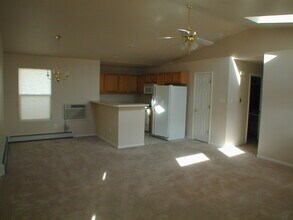 4504 Cottage Ln in Cheyenne, WY - Building Photo - Building Photo
