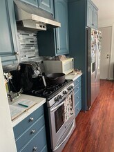 127 Shepardson Ln in Alameda, CA - Foto de edificio - Building Photo