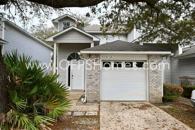 214 Tooke St in Fort Walton Beach, FL - Building Photo - Building Photo
