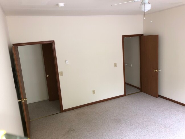 471 New Paltz Rd, Unit 1 in Highland, NY - Building Photo - Building Photo