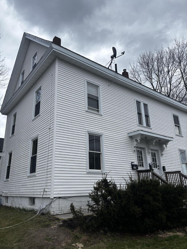 181 Lincoln St in Bath, ME - Building Photo - Building Photo