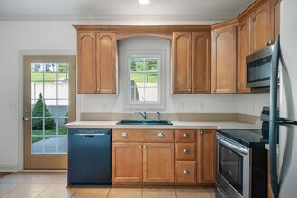 2630 Blossom Trail E in Blacksburg, VA - Building Photo - Building Photo