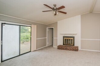 5722 Ballenmoor Dr in Memphis, TN - Building Photo - Building Photo