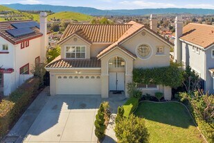 2037 Wendover Ln in San Jose, CA - Building Photo