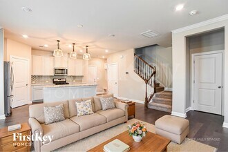 11917 Silverheel Ln in Huntersville, NC - Building Photo - Building Photo