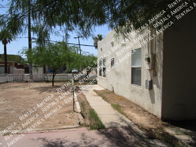 713 N 9th St in Phoenix, AZ - Building Photo - Building Photo
