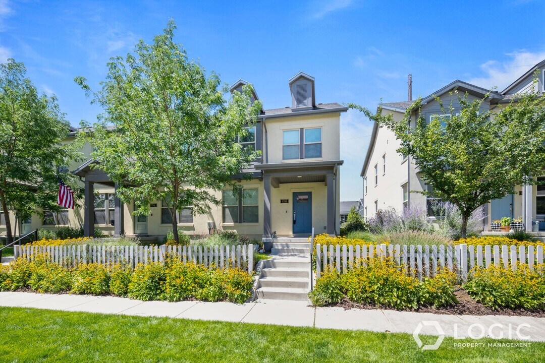 6396 W Sugarcane Dr in South Jordan, UT - Building Photo