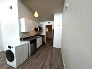 1010 W 23rd St in Austin, TX - Building Photo - Building Photo