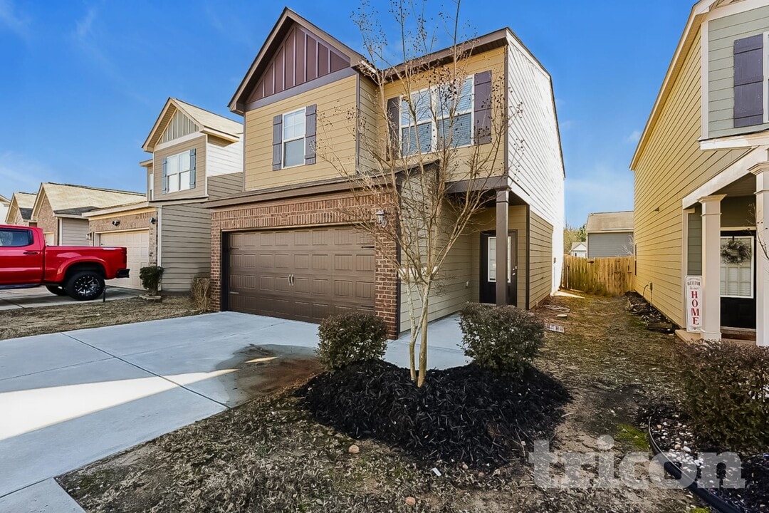 37 Longleaf Cir in Fairburn, GA - Building Photo