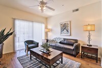 Building Photo - Covington Park Apartments in Phoenix, Arizona