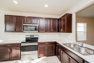 5341 Shell Mound Cir in Punta Gorda, FL - Foto de edificio - Building Photo