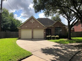 15303 Marden Ct in Sugar Land, TX - Building Photo