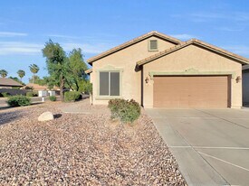 261 N Nash Way in Chandler, AZ - Building Photo