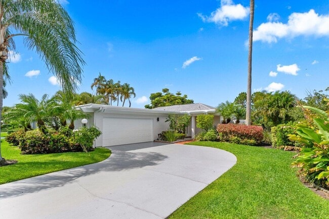 6689 Eastpointe Pines St in West Palm Beach, FL - Building Photo - Building Photo