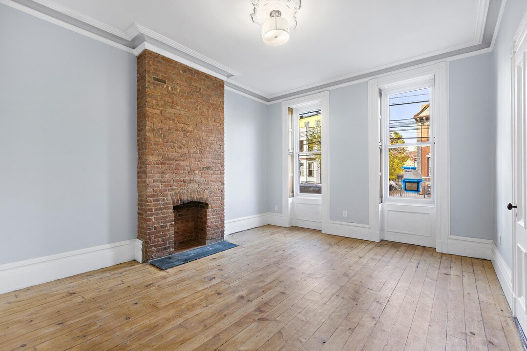 548 PALISADE Ave-Unit -3 in Jersey City, NJ - Foto de edificio