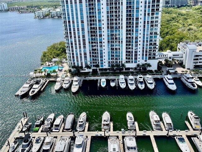 property at 17301 Biscayne Blvd