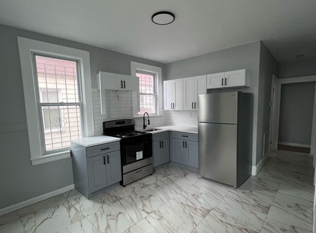 property at 220 Custer Ave