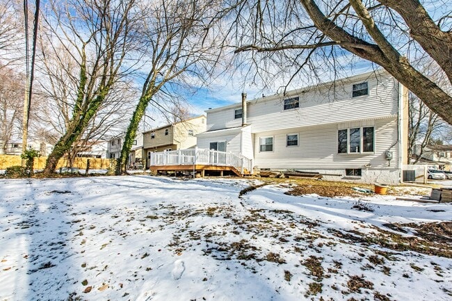 812 Parkside Blvd in Claymont, DE - Building Photo - Building Photo