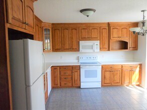 49 Overshot Dr in Glastonbury, CT - Building Photo - Building Photo