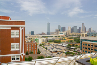 South Side On Lamar in Dallas, TX - Building Photo - Building Photo