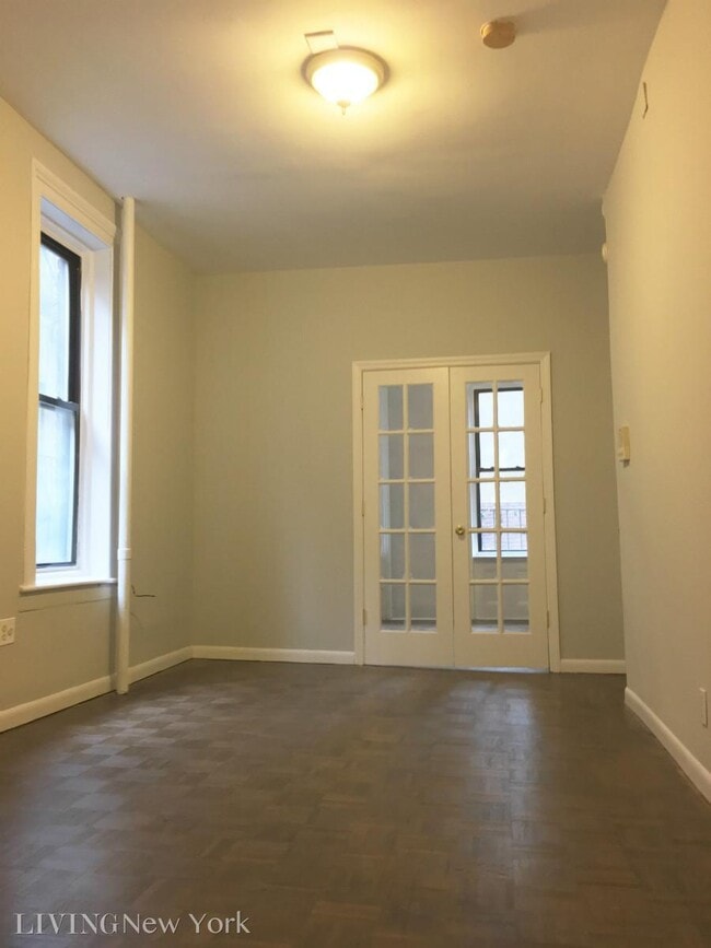248 E 90th St in New York, NY - Building Photo - Building Photo