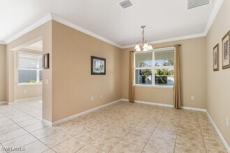 20088 Tavernier Dr in Estero, FL - Foto de edificio - Building Photo