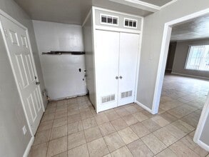 15328 Magnolia Rd in Porterville, CA - Building Photo - Building Photo