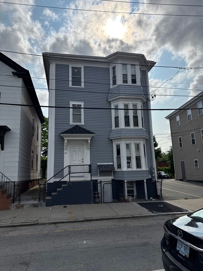 property at 39 Vinton St