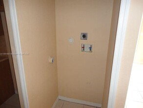 650 SW 7th Terrace in Florida City, FL - Building Photo - Building Photo