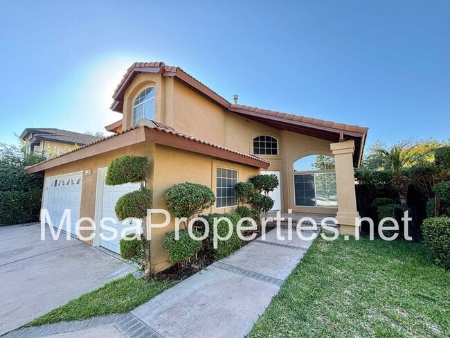 14226 Remington Ct in Fontana, CA - Building Photo - Building Photo