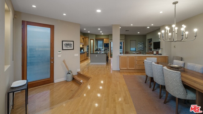 4115 Roma Ct in Los Angeles, CA - Building Photo - Building Photo