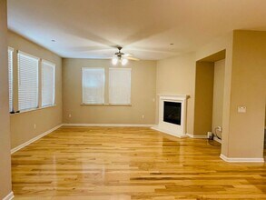 4059 Innovator Dr in Sacramento, CA - Building Photo - Building Photo