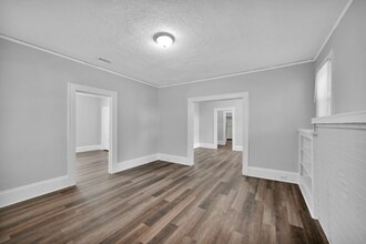 326 Basswood St in Jacksonville, FL - Building Photo - Building Photo