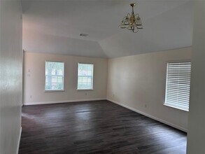 211 Brazos Gardens Dr in Richmond, TX - Building Photo - Building Photo