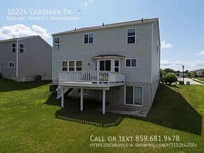 10224 Cardigan Dr in Union, KY - Building Photo - Building Photo