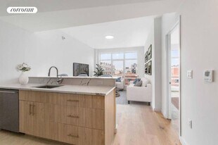 1516 Park Ave in New York, NY - Building Photo