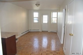 24 Suydam Pl in Brooklyn, NY - Building Photo - Building Photo