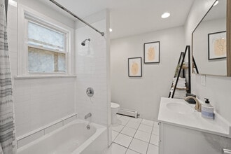 37 W 50th St in Bayonne, NJ - Building Photo - Building Photo