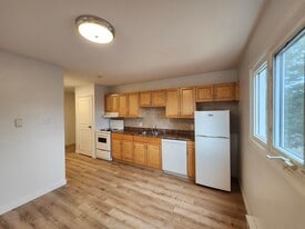 355 Prince St in Saint John, NB - Building Photo