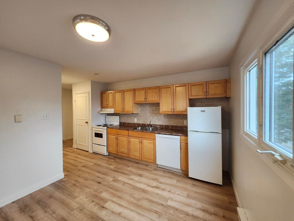 355 Prince St in Saint John, NB - Building Photo