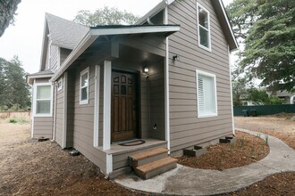 313 119th St S in Tacoma, WA - Building Photo - Building Photo