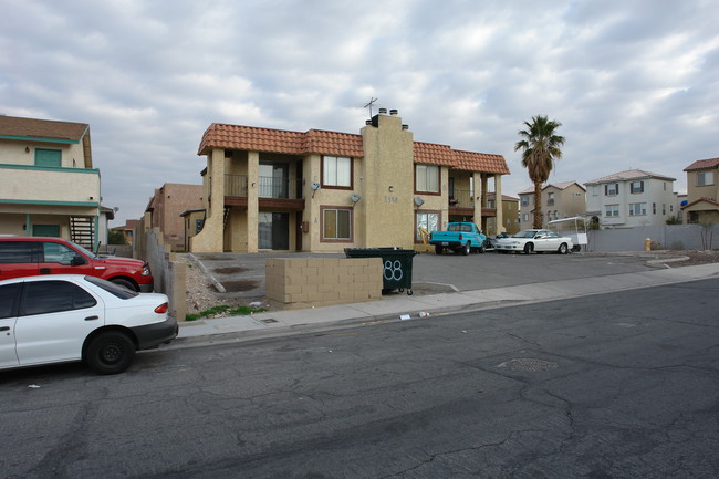 Sierra Sunrise in Las Vegas, NV - Foto de edificio - Building Photo