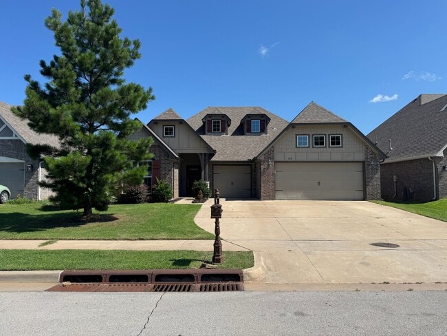 property at 9241 E 133rd Pl S