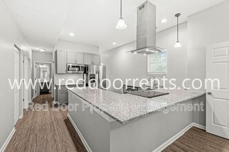 2345 N Kenwood Ave in Indianapolis, IN - Building Photo - Building Photo