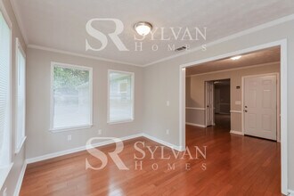 80 Springfield Dr in Covington, GA - Foto de edificio - Building Photo