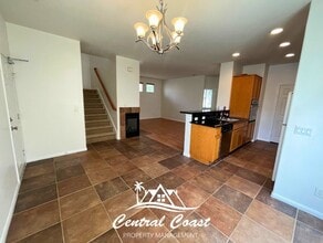 2219 Cordoban Ln in Santa Maria, CA - Building Photo - Building Photo