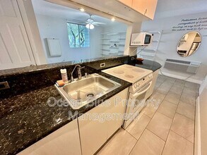 1301 S Howard Ave in Tampa, FL - Building Photo - Building Photo