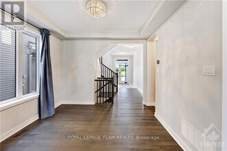 866 Moonrise Ter in Ottawa, ON - Building Photo - Building Photo