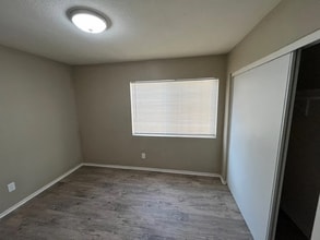7782 Cartilla Ave in Fontana, CA - Foto de edificio - Building Photo